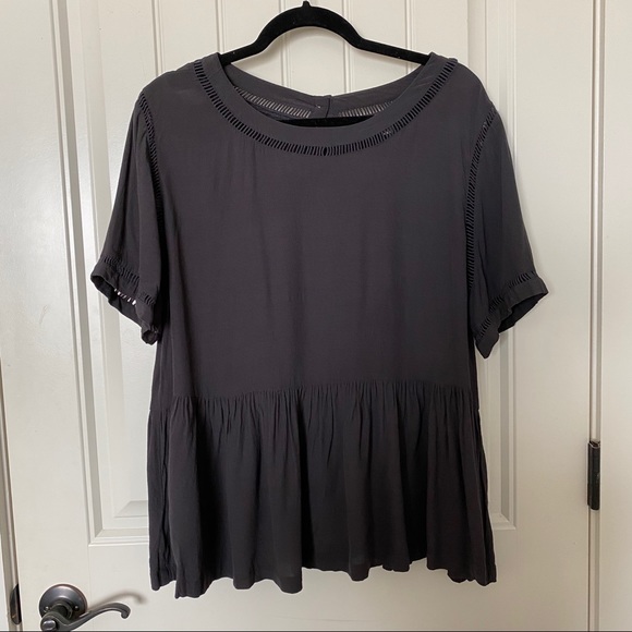 LOFT Tops - Loft Button Back Peplum Top